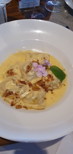 Comentarii opinii despre Isidora