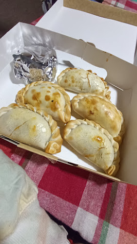 Empanadas Canaritas - Canelones