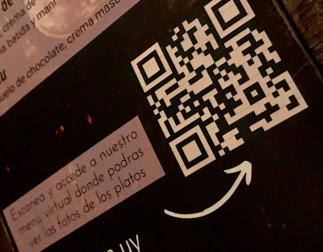 Comentarii opinii despre YAKARÉ BAR