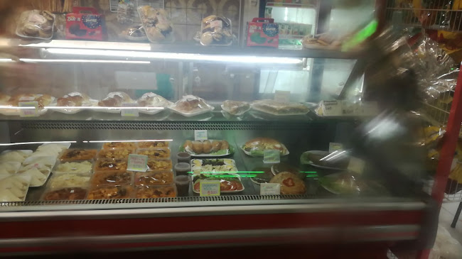 Panaderia Reina