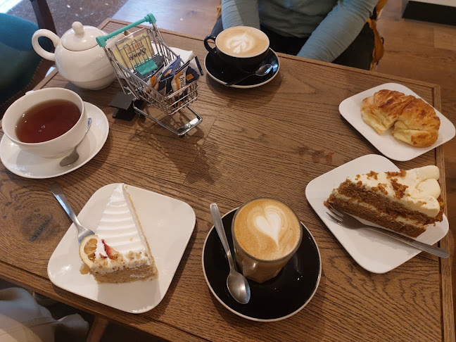 Av. Brasil 2858, 11300 Montevideo, Departamento de Montevideo