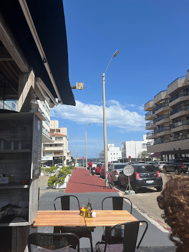 Rustic resto bar - Gastronomía y hostelería