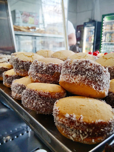 Opinii despre Panadería Ellis în Melo - Gastronomía y hostelería