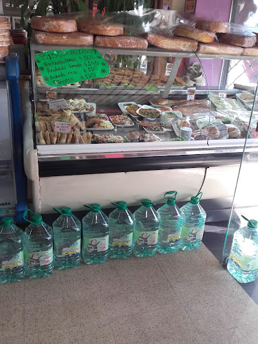 Opinii despre 7 Lunas în Las Piedras - Gastronomía y hostelería