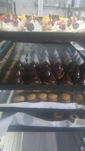 Opinii despre Panaderia PatyFlop în Montevideo - Gastronomía y hostelería