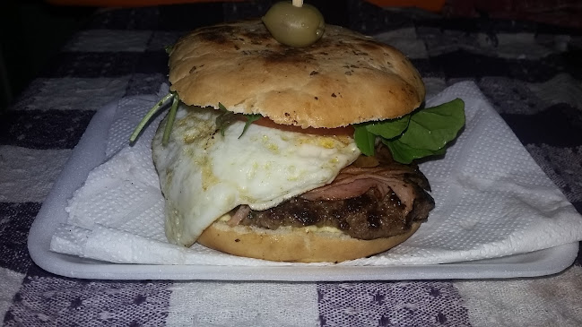 Yulele Cafe Resto Pub