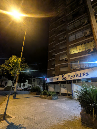 Confitería Versailles
