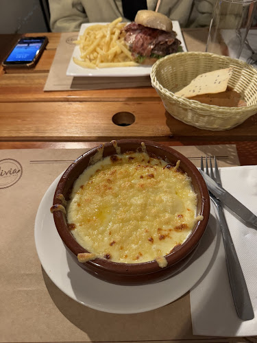 Comentarii opinii despre Olivia Restó Snack Bar