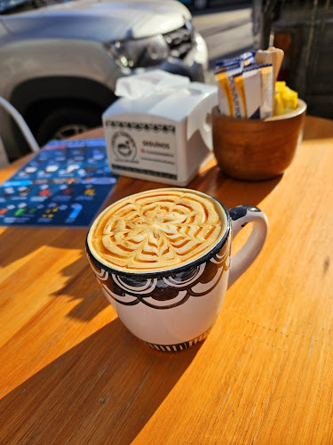 Colonia Sandwich Coffee Shop