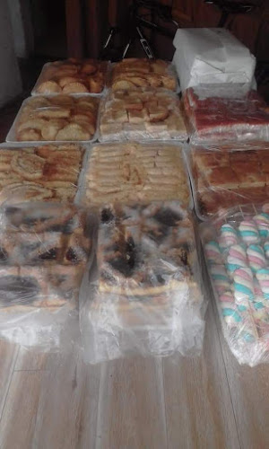 Comentarii opinii despre Fenix (panaderia, confiteria)