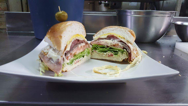 Pizzeria Las Torres - Gastronomía y hostelería