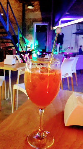 Opinii despre Rumbo 90 în Col. del Sacramento - Gastronomía y hostelería