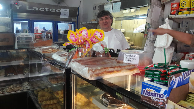 Opinii despre Panadería Carmelo în Carmelo - Gastronomía y hostelería