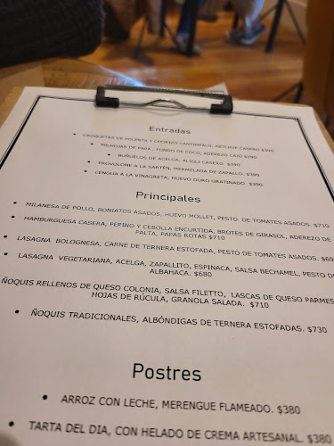 Luis Franzini 955, Carlos Berg Esquina, 11300 Montevideo