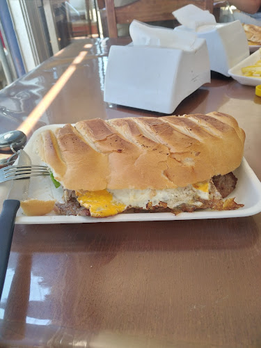 Opinii despre El Chivito Full în Pando - Gastronomía y hostelería