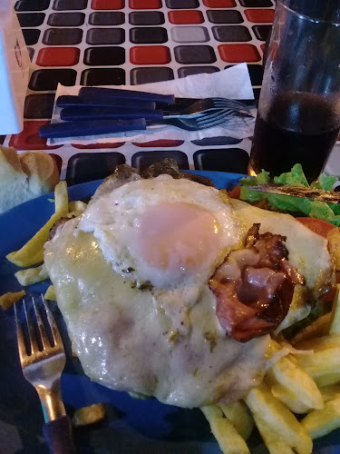 72HV+CX6, Dr. Luis Correch, 15600 Pando, Departamento de Canelones