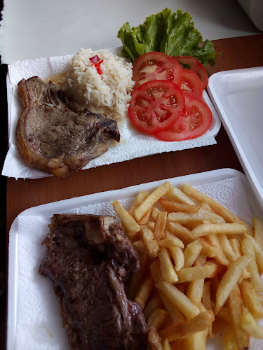 Opinii despre Crismar în Chuy - Gastronomía y hostelería