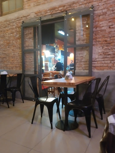 Pizzería Las Brasas - Canelones