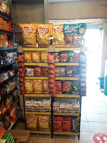 Opinii despre Panaderia Y Confiteria Delicias Y Sabores în Montevideo - Gastronomía y hostelería