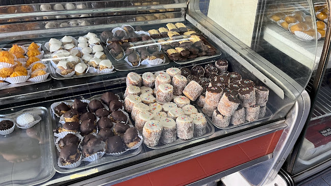 Opinii despre Confitería Metropolitana în Rivera - Gastronomía y hostelería