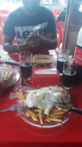 Opinii despre Carrito Bulevar în Melo - Gastronomía y hostelería