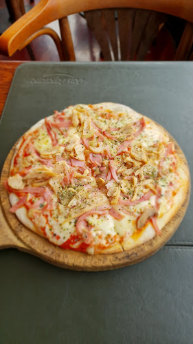 Opinii despre Don Peperone Arocena în Montevideo - Gastronomía y hostelería