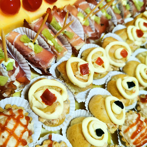 Opinii despre Panadería Confitería Covadonga în Montevideo - Gastronomía y hostelería