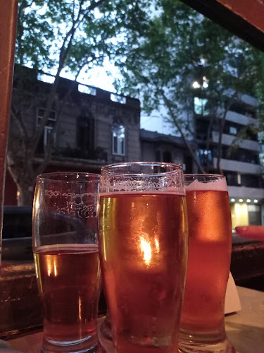 Opinii despre Finisterre Bar în Montevideo - Gastronomía y hostelería