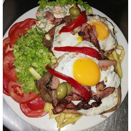 Restaurante La Esmeralda - Termas del Dayman