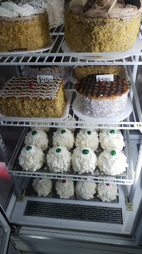 Comentarii opinii despre Panadería y confitería Don Pancho