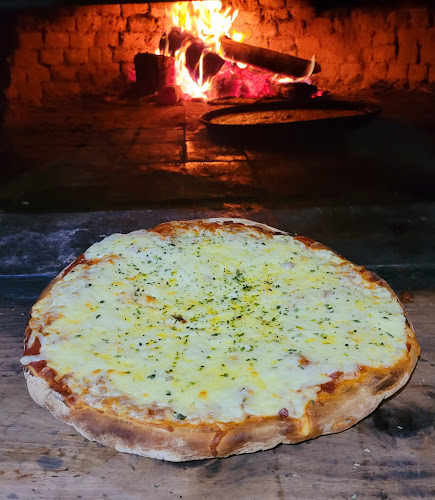 Comentarii opinii despre Rotiseria y Pizzería Nuestras Delicias