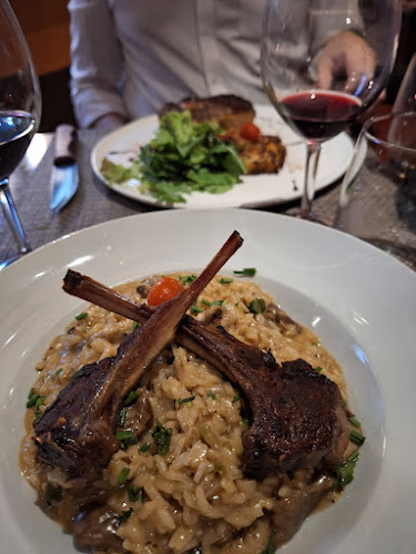 Opinii despre Francis Restaurant în Montevideo - Gastronomía y hostelería