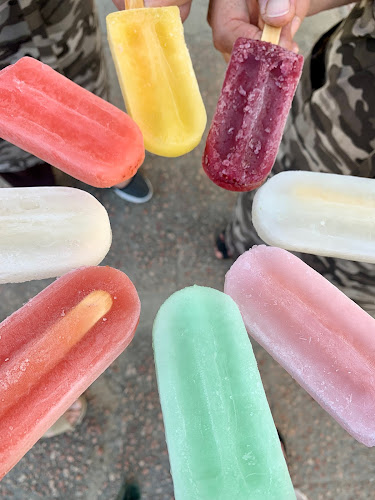 Comentarii opinii despre Heladería La Farola