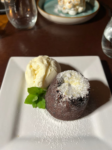 Comentarii opinii despre Clyde's