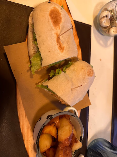 Comentarii opinii despre Ola La Resto