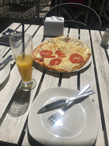Plaza Pindó - Gastronomía y hostelería