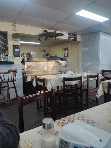 Parador el Caimán - Gastronomía y hostelería