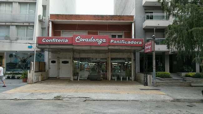 Panadería Confitería Covadonga