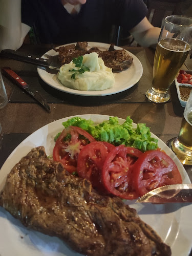 Parrillada El Portón - Gastronomía y hostelería