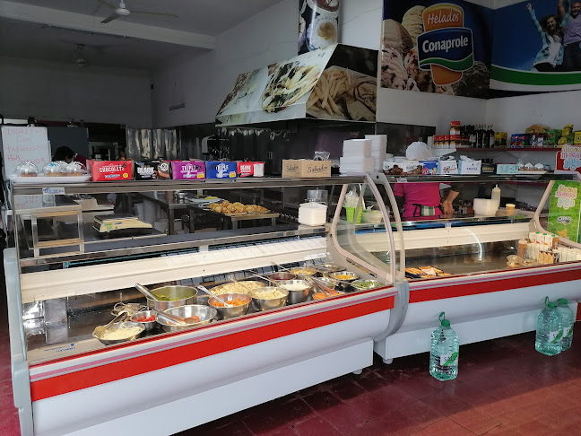 Opinii despre Rotiseria El Bebe în Maldonado - Gastronomía y hostelería