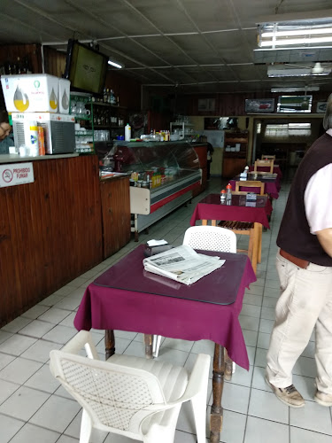 Montevideo 3183, 65100 Young, Departamento de Río Negro