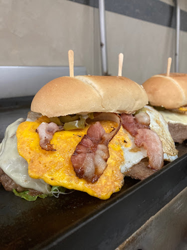 Opinii despre Punto Este - Rotisería în Salto - Gastronomía y hostelería