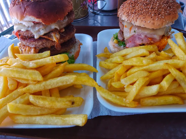 Comentarii opinii despre Hamburguesería Mel Y Dan