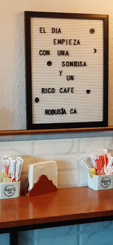 Comentarii opinii despre Robusta Café