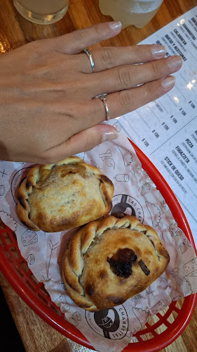 Las Charruitas Empanadas Gourmet