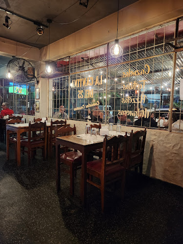 La Cantina del 25 - Montevideo