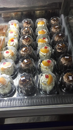 Comentarii opinii despre Panaderia La 60