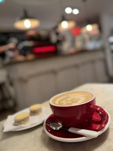 Papirosen Café | Cafetería de Especialidad - Gastronomía y hostelería