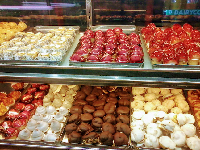 Opinii despre Biarritz, Panadería y Confitería Biarritz în Montevideo - Gastronomía y hostelería