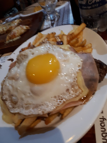 Av. Sarandí 365, 40000 Rivera, Departamento de Rivera